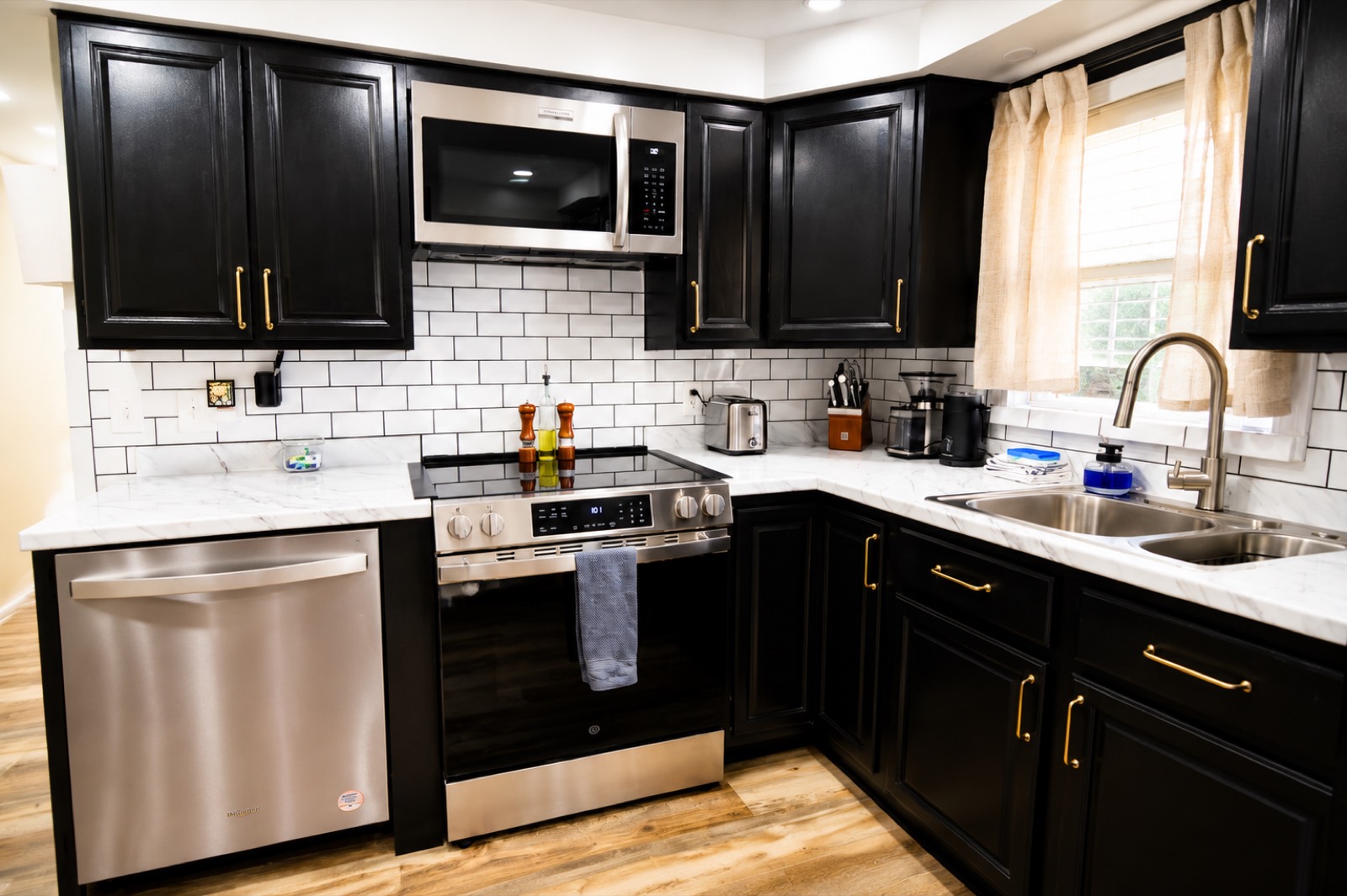 Kitchen counter and appliances
